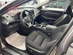 نيسان ألتيما